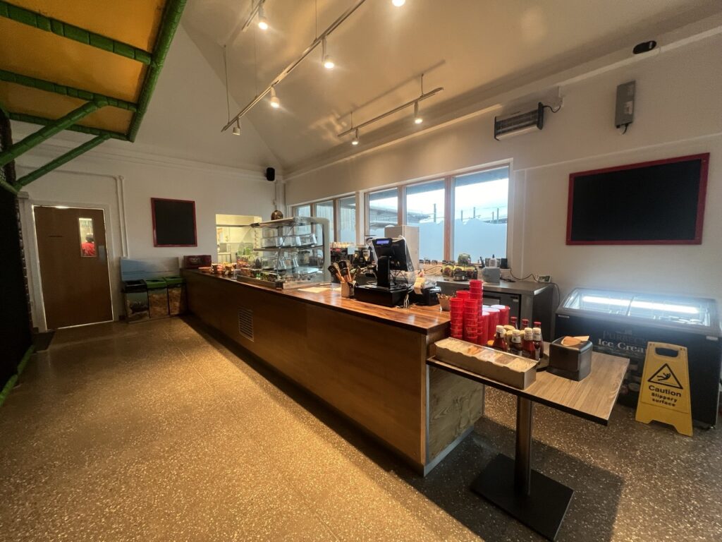 Photo 25 03 2024, 17 37 13 large